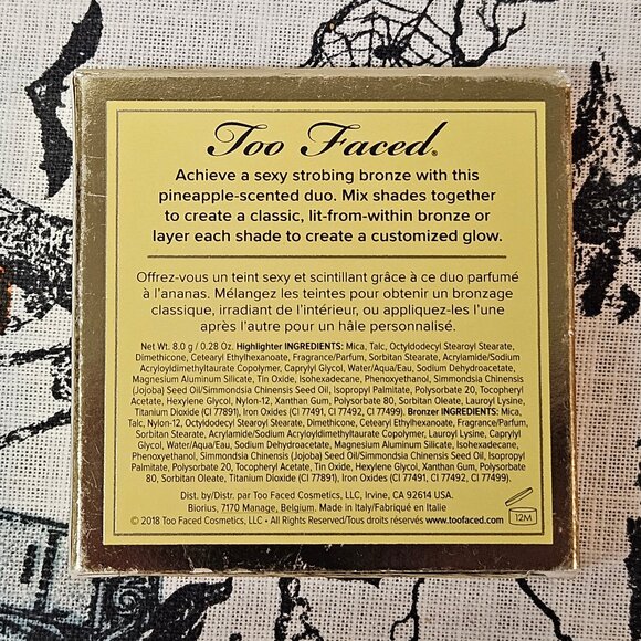 Too Faced Tutti Frutti Pineapple Paradise Strobing Bronzer Highlighting Duo 8.0 - Picture 5 of 5